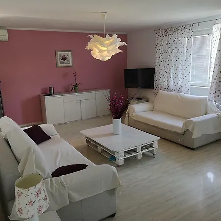 Apartman Sladjenovici 9012c